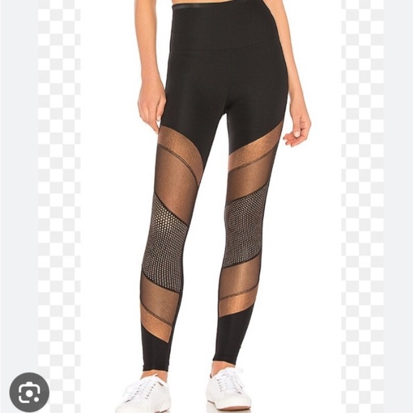 Beyond yoga matching set - Picture 2 of 15